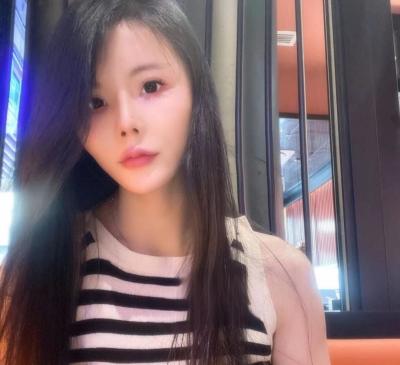 美女少妇