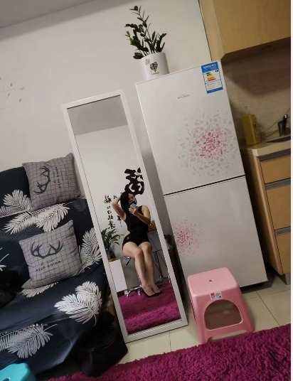 禅城性感风骚型服务-妮妮