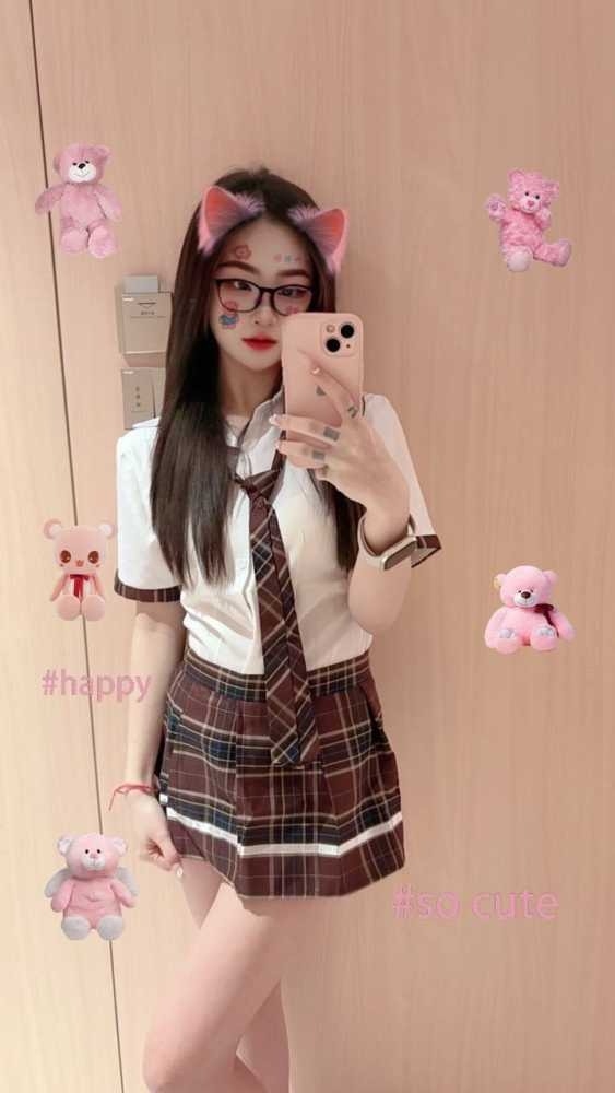 南山清纯女神新人刚下海服务-菲菲