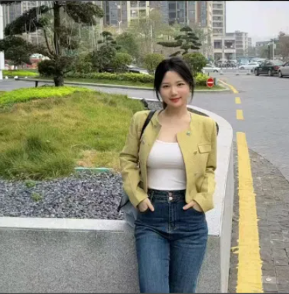 罗湖区性格温柔可爱少妇型-晨晨