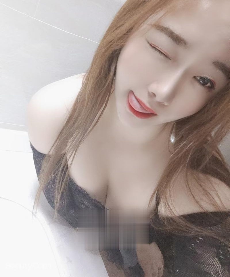 哈尔滨肤白丰满的洋洋