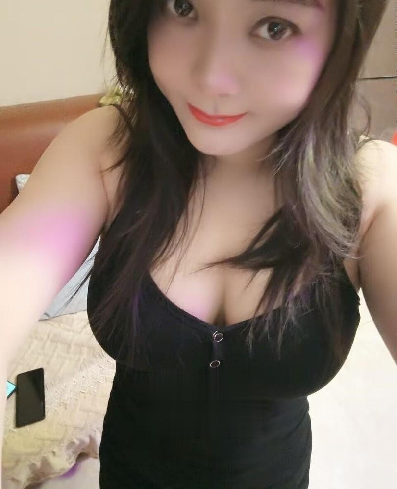 大蝴蝶少妇