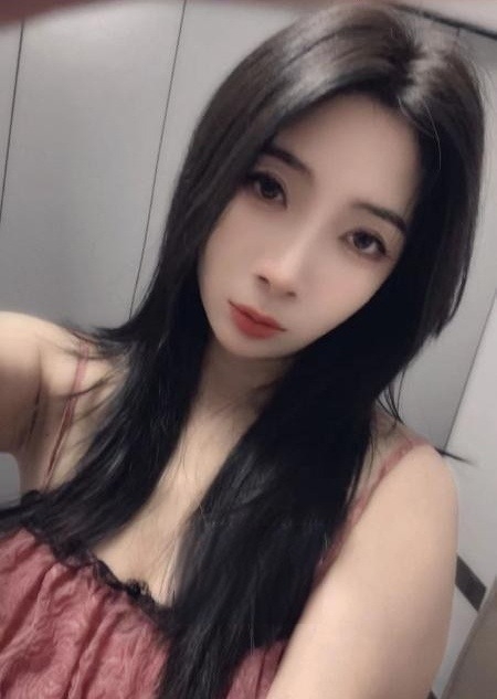 上海新茶00后刚下海粉嫩多汁