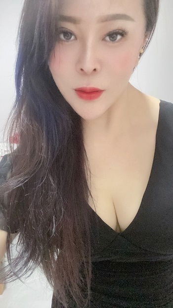罗湖吹箫御姐-蓝玫瑰